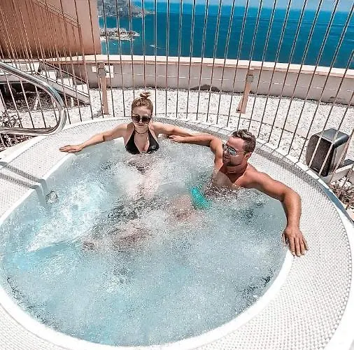 Intempo Luxury Sky View & Spa Resort